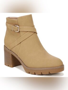 Naturalizer Womens Madalynn Buckle Water Repellent Ankle Boot
Camel Brown
NIB